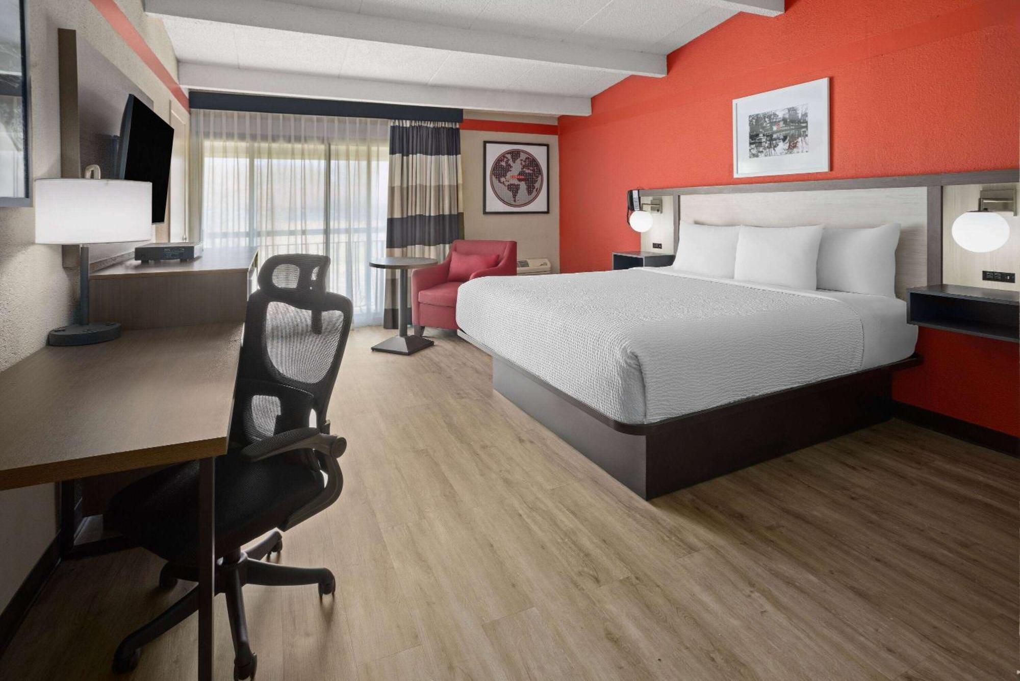 รามาดา บาย วินด์แฮม ปาร์ซิปพานี Hotel พาร์ซิพพานี ภายนอก รูปภาพ