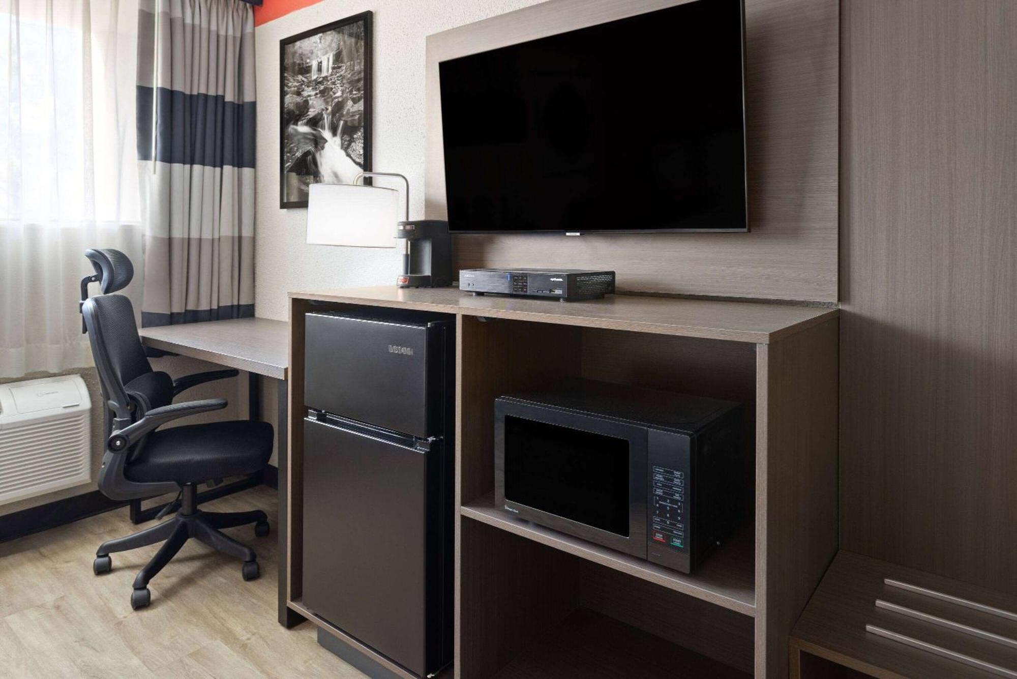 รามาดา บาย วินด์แฮม ปาร์ซิปพานี Hotel พาร์ซิพพานี ภายนอก รูปภาพ