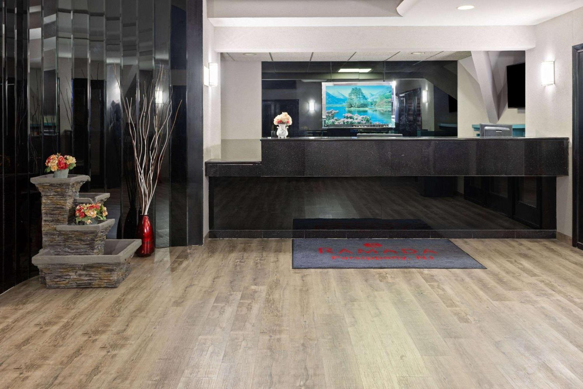 รามาดา บาย วินด์แฮม ปาร์ซิปพานี Hotel พาร์ซิพพานี ภายนอก รูปภาพ